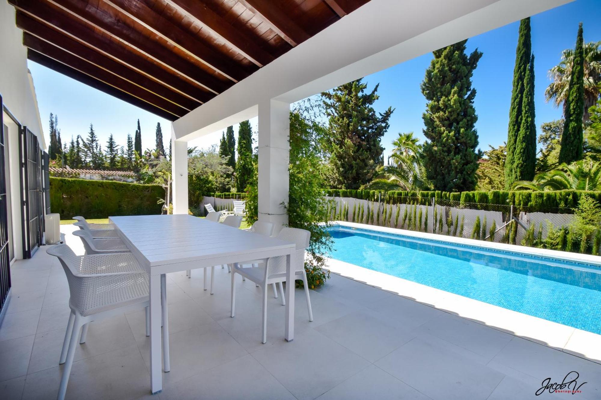 Great Villa Near Beach And 马尔韦利亚 外观 照片