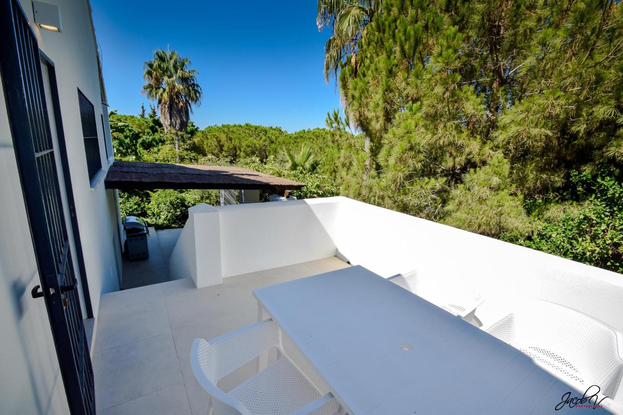 Great Villa Near Beach And 马尔韦利亚 外观 照片