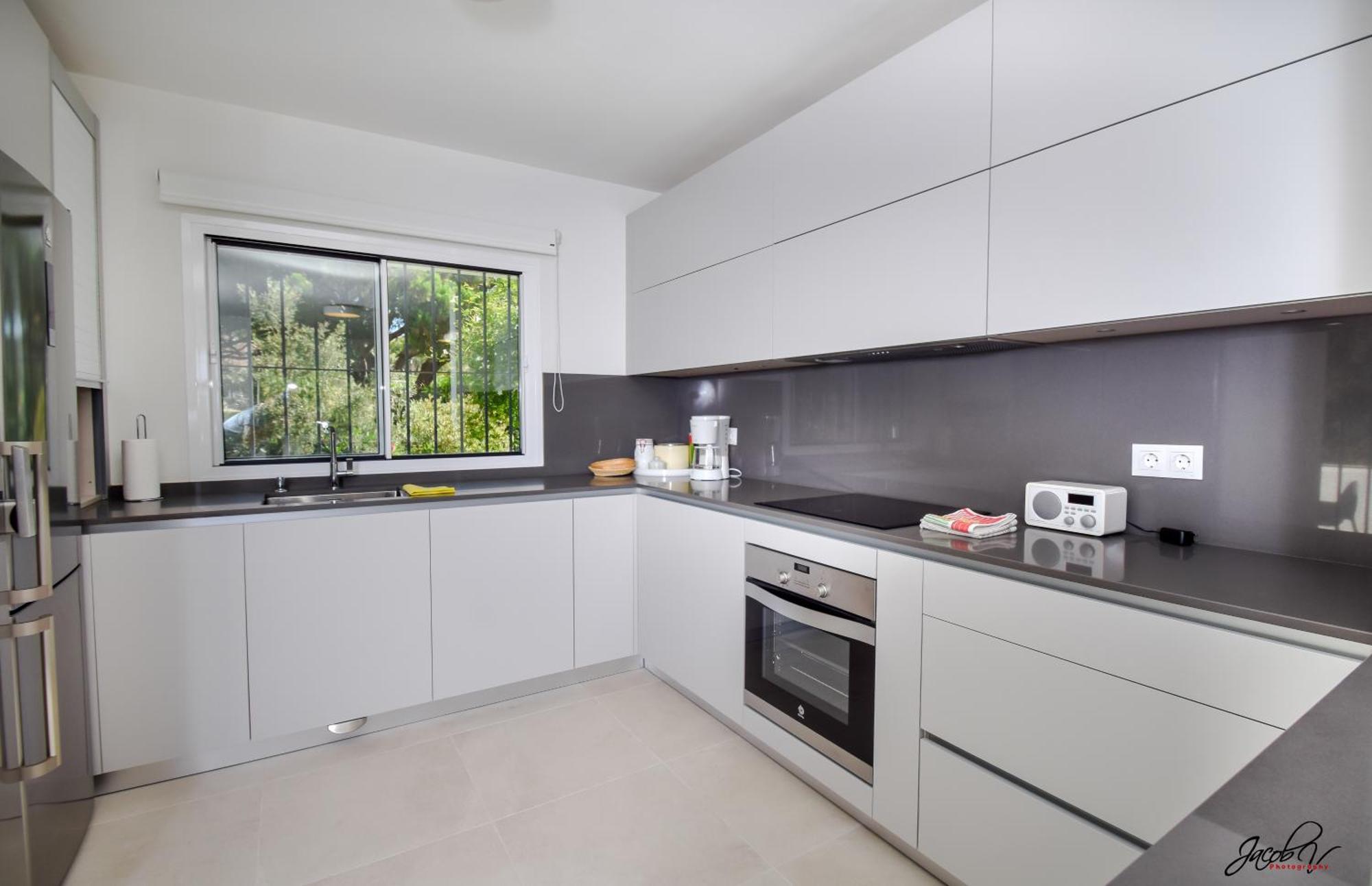 Great Villa Near Beach And 马尔韦利亚 外观 照片